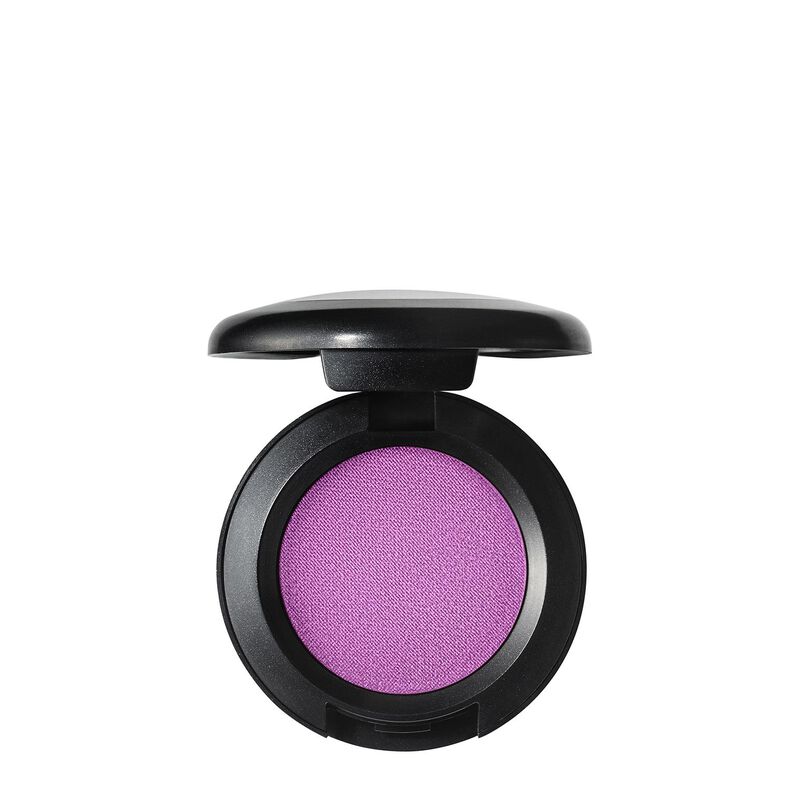 MAC Veluxe Pearl Eyeshadow image number 16